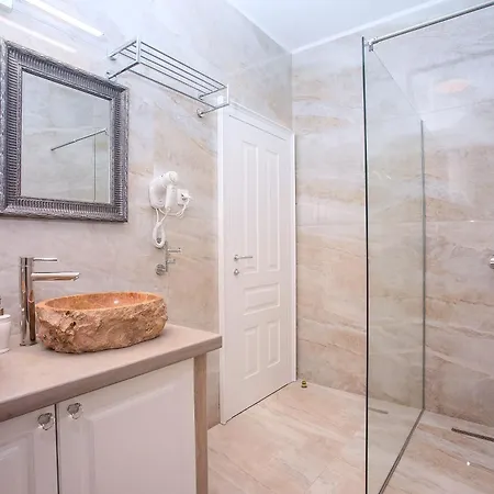 Vikendica Gemuetliches Haus Mit Sauna, Pool Und Meerblick Mimice